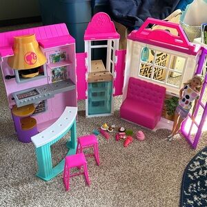 Barbie Folding Cafe